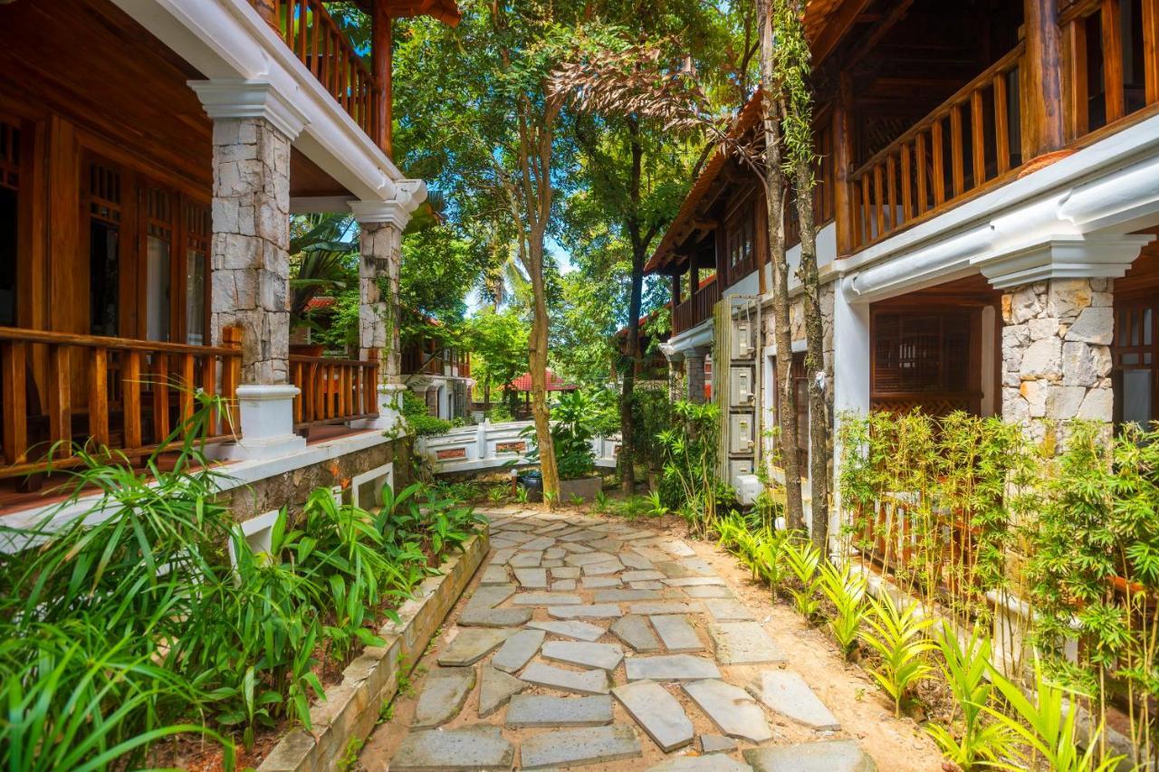 Old Town Resort Phu Quoc Exterior foto